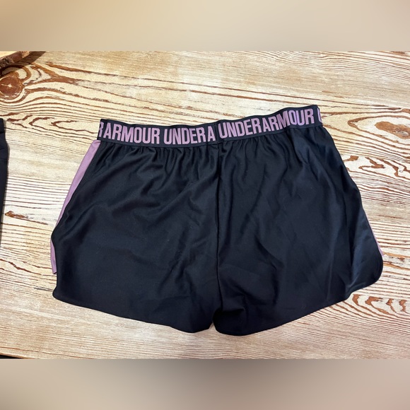 Under Armour shorts - Picture 2 of 3